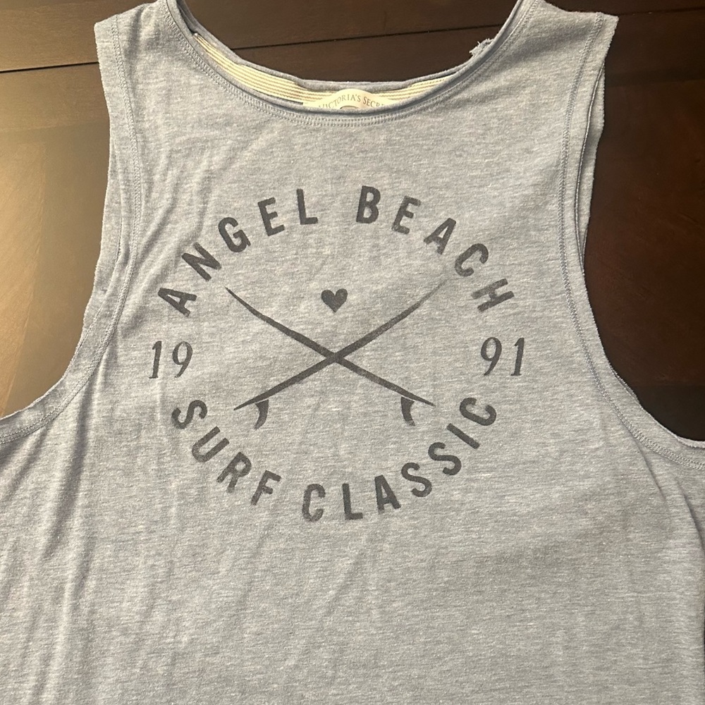 Victoria’s Secret Angel Beach Surf Classic Graphic Tank Top Women’s XS.